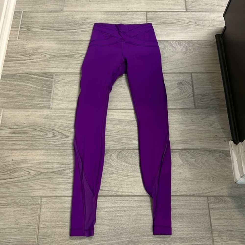 Lululemon Free Flow Tight Full-On Luon